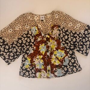 CABI Patchwork Top 6508 Tie Neck Button Up Mixed Floral Print Blouse Size Small